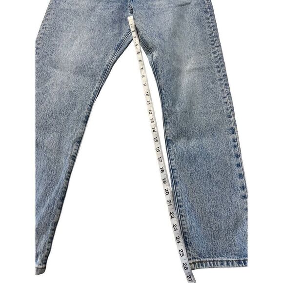 Levi's Women's Blue 501 High-Rise Skinny Jeans in Tango Light Size 30x28 NWT - Picture 3 of 7